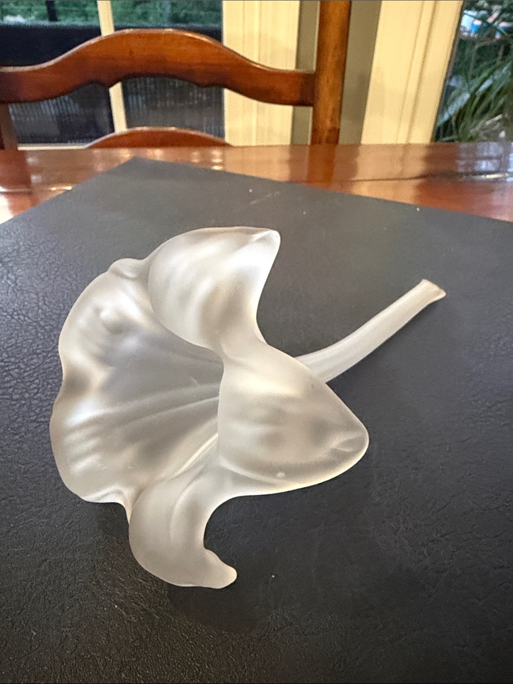 Source Unknown Frosted Glass Calla Lily - White